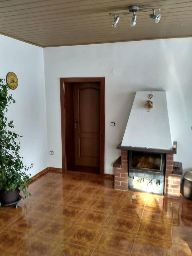 Apartma Doubek Рокитнице над Ийзероу Екстериор снимка